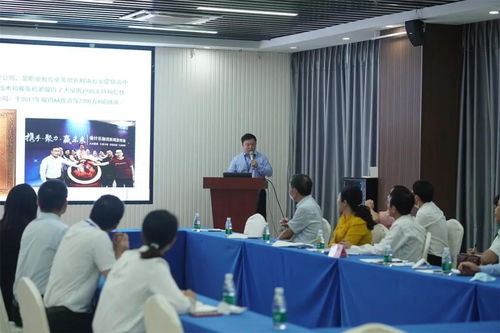 厦门市政府领导莅临铸远集团视察指导，勉励企业以“柘荣人才”为动力做大做强
